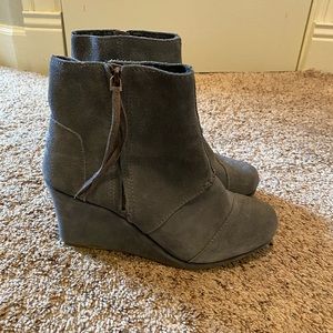Toms Gray Wedge Booties